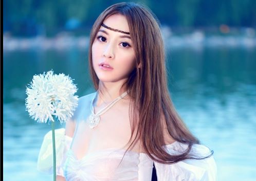 2015空间唯美心情说说短语带图片1